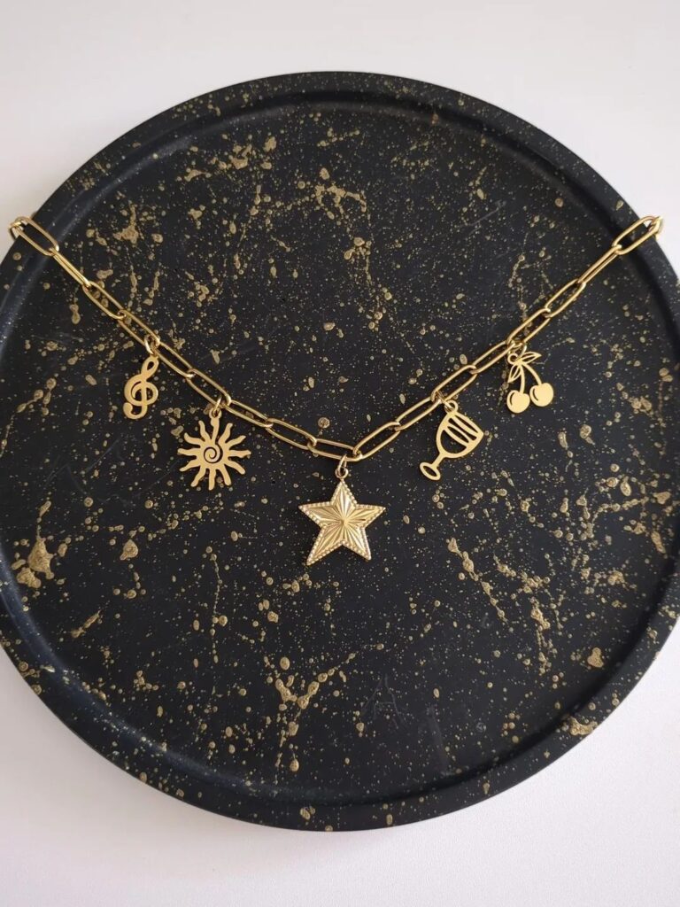 Collier Charms "Dancing Queen"