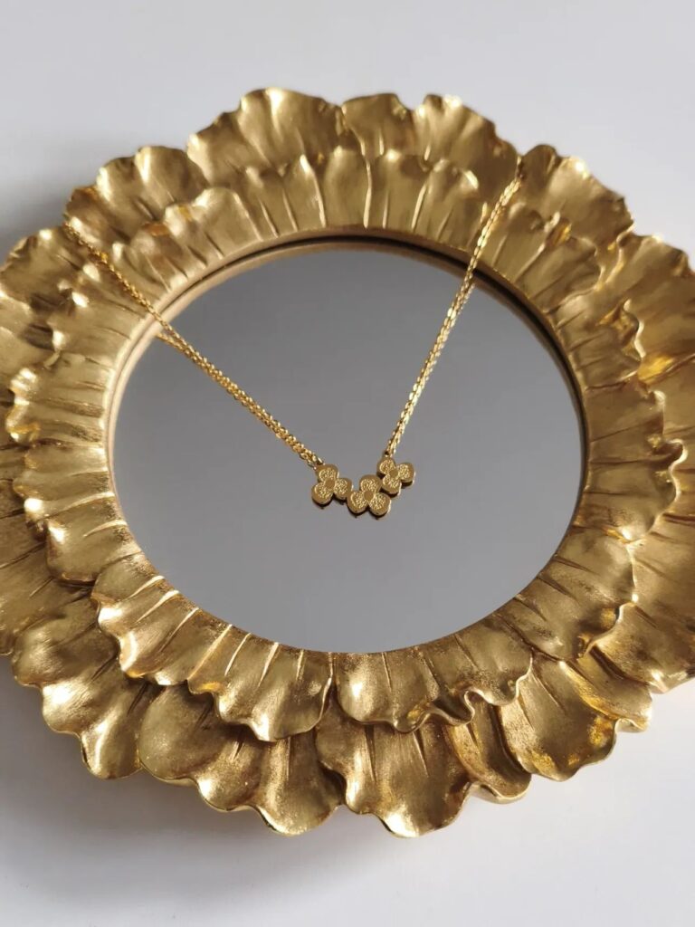 Collier Petals