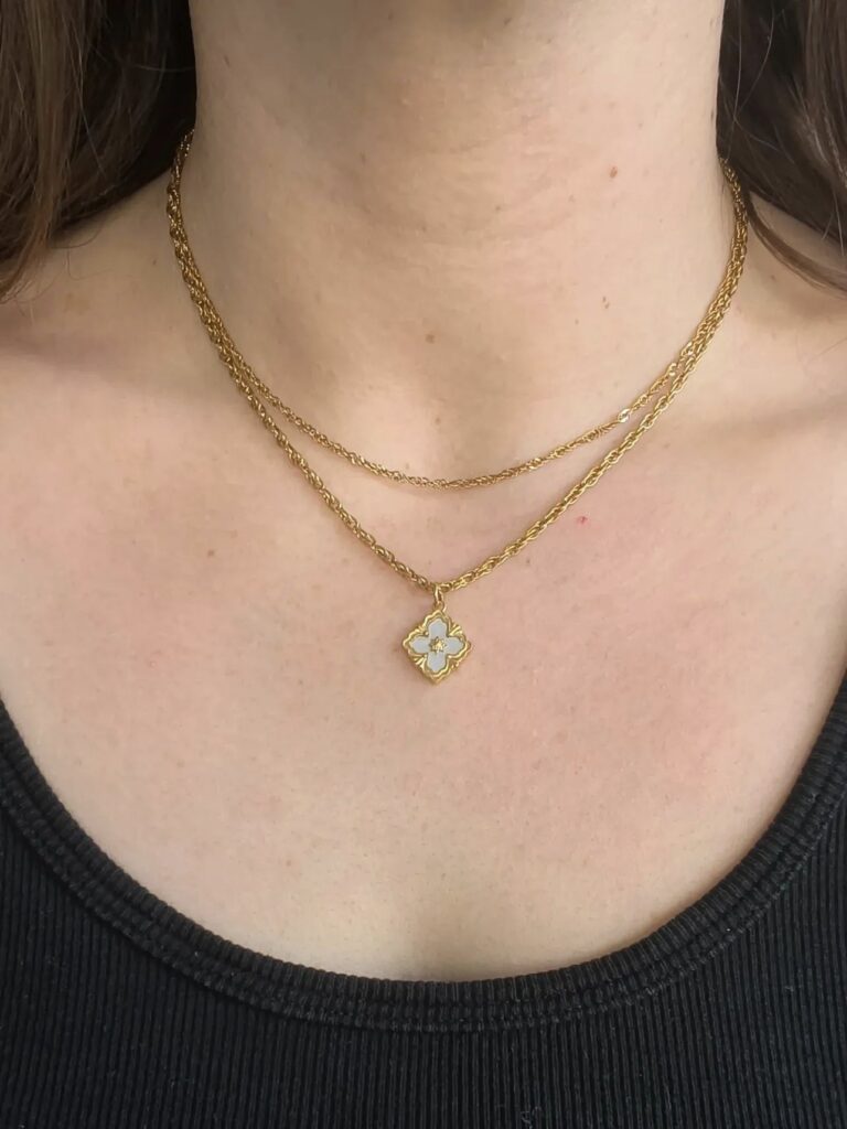 Collier double rang "Clover"