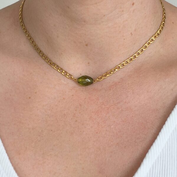 Collier Olivia